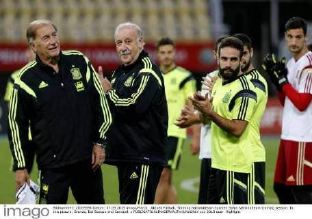 Aktuell Fußball, Training Nationalteam Spanien Spain Nationalteam training session. In this picture, Grande, Del Bosque and Carvajal. x 
