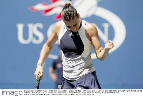TENNIS - WTA Tennis Damen US Open 2015 NEW YORK CITY,NEW YORK,USA,09.SEP.15 - TENNIS - WTA World Tour, US Open 2015, Grand Slam, Flushing Meadows. Image shows the rejoicing of Flavia Pennetta (ITA). GEPAxpictures xMatthiasxHauer
