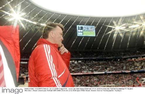 Louis van Gaal fotografiert am 17.01.2009 in München Fußball Bundesliga FC Bayern München - Bayer Leverkusen