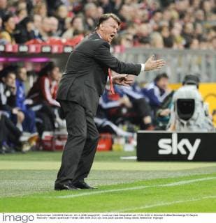 Louis van Gaal fotografiert am 17.01.2009 in München Fußball Bundesliga FC Bayern München - Bayer Leverkusen