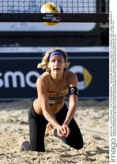 Timmendorfer Strand Laura Ludwig (Nr. 1, Goldenes Trikot) Ludwig Walkenhorst vs Friedrich Matthes, Beachvolleyball, Deutsche Meisterschaft, 10.09.15 , Copyright: KOENIG Eibner-Pressefoto EP_FKG