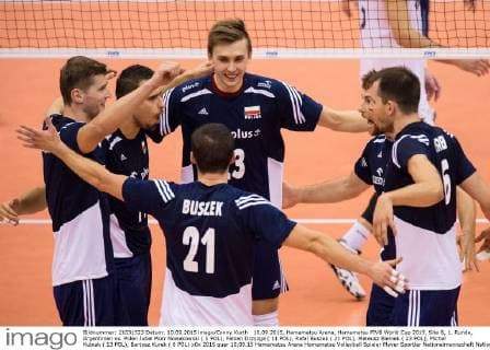 10.09.2015, Hamamatsu Arena, Hamamatsu FIVB World Cup 2015, Site B, 1. Runde, Argentinien vs. Polen Jubel Piotr Nowakowski ( 1 POL), Fabian Drzyzga ( 11 POL), Rafal Buszek ( 21 POL), Mateusz Bieniek ( 23 POL), Michal Kubiak ( 13 POL), Bartosz Kurek ( 6 POL)