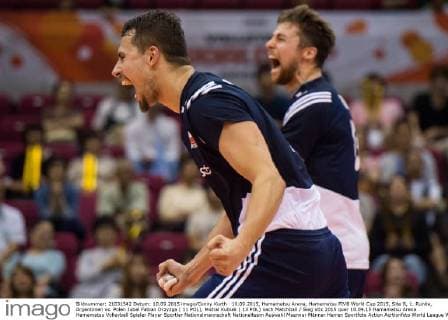 10.09.2015, Hamamatsu Arena, Hamamatsu FIVB World Cup 2015, Site B, 1. Runde, Argentinien vs. Polen Jubel Fabian Drzyzga ( 11 POL), Michal Kubiak ( 13 POL) nach Matchball Sieg