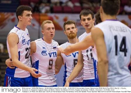 10.09.2015, Hamamatsu Arena, Hamamatsu FIVB World Cup 2015, Site B, 1. Runde, Tunesien vs. Russland Ilyas Kurkaev ( 20 RUS), Alexey Spiridonov ( 9 RUS), Evgeny Sivozhelez ( 6 RUS), Ilia Vlasov ( 11 RUS), Victor Poletaev ( 14 RUS)