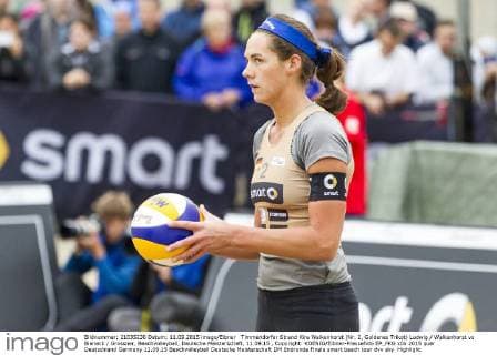 Timmendorfer Strand Kira Walkenhorst (Nr. 2, Goldenes Trikot) Ludwig Walkenhorst vs Bieneck Grossner, Beachvolleyball, Deutsche Meisterschaft, 11.09.15 , Copyright: KOENIG Eibner-Pressefoto EP_FKG
