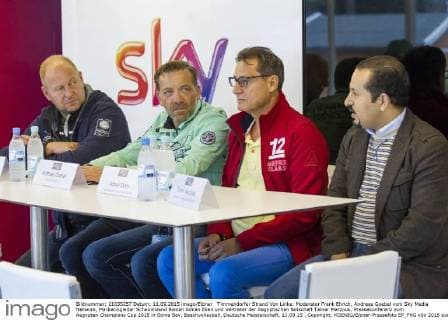 Timmendorfer Strand Von Links: Moderator Frank Ehrich, Andreas Goebel vom Sky Media Network, Marketingleiter Schauinsland Reisen Adnan Eken und Vertreter der Aegyptischen Botschaft Tamer Marzouk. Pressekonferenz zum Aegypten Champions Cup 2015 in Soma Bay, Beachvolleyball, Deutsche Meisterschaft, 11.09.15 , Copyright: KOENIG Eibner-Pressefoto EP_FKG
