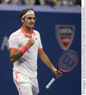 Roger Federer (SUI) macht die Faust und jubelt,Jubel,Emotion,Freude, Tennis - US Open 2015 - Grand Slam ITF ATP Tennis Herren WTA Tennis Damen - Flushing Meadows - New York - New York - USA - 11 September 2015. Juergen Hasenkopf