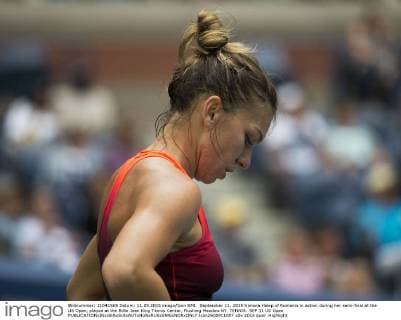 September 11, 2015 Simona Halep of Romania in action during her semi-final at the US Open, played at the Billie Jean King Tennis Center, Flushing Meadow NY. TENNIS: SEP 11 US Open Icon2500911007 EDITORIAL USE ONLY