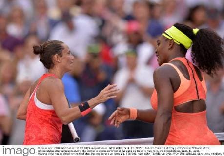 NEW YORK, Sept. 11, 2015 -- Roberta Vinci (L) of Italy greets Serena Williams of the United States after competing during the women s singles semifinal at the 2015 US Open in New York, the United States, Sept. 11, 2015. Roberta Vinci was qualified for the final after beating Serena Williams 2-1. ) (SP)US-NEW YORK-TENNIS-US OPEN-WOMEN S SINGLES-SEMIFINAL YinxBogu 