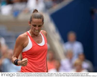 NEW YORK, Sept. 11, 2015 -- Roberta Vinci of Italy celebrates scoring during the women s singles semifinal against Serena Williams of the United States at the 2015 US Open in New York, the United States, Sept. 11, 2015. Roberta Vinci was qualified for the final after beating Serena Williams 2-1. ) (SP)US-NEW YORK-TENNIS-US OPEN-WOMEN S SINGLES-SEMIFINAL YinxBogu 