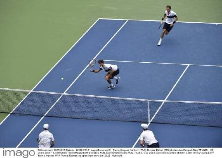 Pierre Hugues Herbert (FRA) Nicolas Mahut (FRA) holen den Doppel-Sieg TENNIS : US Open 2015 - 12 09 2015 TennisMagazine Panoramic 