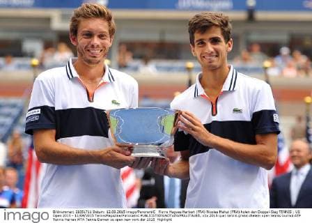 Pierre Hugues Herbert (FRA) Nicolas Mahut (FRA) holen den Doppel-Sieg TENNIS : US Open 2015 - 12 09 2015 TennisMagazine Panoramic 
