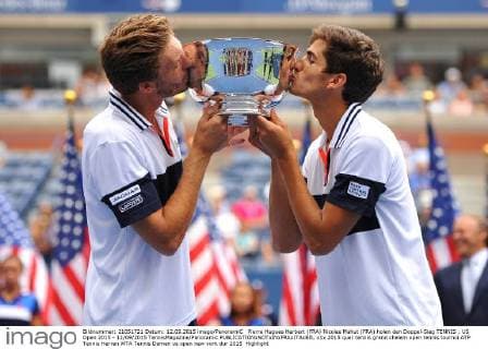 Pierre Hugues Herbert (FRA) Nicolas Mahut (FRA) holen den Doppel-Sieg TENNIS : US Open 2015 - 12 09 2015 TennisMagazine Panoramic 