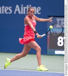 Roberta Vinci (ITA) Tennis - US Open 2015 - Grand Slam ITF ATP Tennis Herren WTA Tennis Damen - Flushing Meadows - New York - New York - USA - 12 September 2015. Juergen Hasenkopf