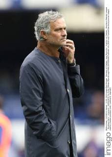 Manager of Chelsea, Jose Mourinho - Everton vs Chelsea - Barclay s Premier League - Goodison Park - Liverpool - 12 09 2015 Pic Philip Oldham SportImage EDITORIAL USE ONLY. No use with unauthorised audio, video, data, fixture lists, club league logos or live services. Online in-match use limited to 120 images, no video emulation. No use in betting, games or single club league player publications.