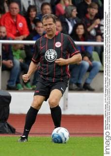 Aktuell Fußball, Eintracht Frankfurt Legendenspiel, 90er Traditionsmannschaft - 90er Bundesliga Stars 13.09.2015, xovx, Fussball, Dietmar Roth Legendenspiel, Eintracht Frankfurt 90er Auswahl - Bundesliga Auswahl 90er, emspor, Andreas Andi Moeller (Eintracht Frankfurt), Freisteller.