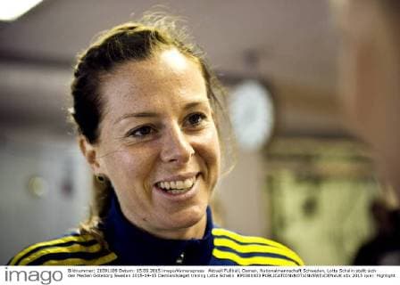 Aktuell Fußball, Damen, Nationalmannschaft Schweden, Lotta Schelin stellt sich den Medien Göteborg Sweden 2015-09-15 Damlandslaget träning Lotta Schelin KP0300003 