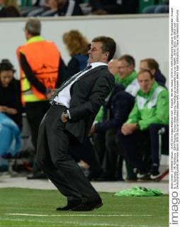 Fussball, Herren, Saison 2015 16, UEFA Champions League, Gruppenphase (Gruppe B, 1. Spieltag), VfL Wolfsburg - ZSKA Moskau, Trainer Dieter Hecking (Wolfsburg) verzweifelt kurz vor Abpfiff, 15.09. 2015,