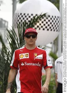 Motorsports: FIA Formula One World Championship WM Weltmeisterschaft 2015, Grand Prix of Singapore, 7 Kimi Raikkonen (FIN, Scuderia Ferrari), xHOCHxZWEIx