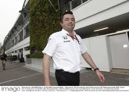 Motorsports: FIA Formula One World Championship WM Weltmeisterschaft 2015, Grand Prix of Singapore, Eric Boullier (FRA, McLaren Honda), xHOCHxZWEIx