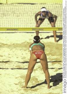 Aktuell Beachvolleyball, Brazilian Circuit of Beach Volleyball Circuito Brasileiro de V?lei de Praia SCORE, MG - 09 17 2015: BRAZILIAN CIRCUIT Beach volleyball Beachvolleyball 2nd STAGE - Carolina during the Second Stage of the Brazilian Circuit of Beach Volleyball Women 2015 2016. (Photo: Mourao Panda FotoArena)  Mour?oxPanda
