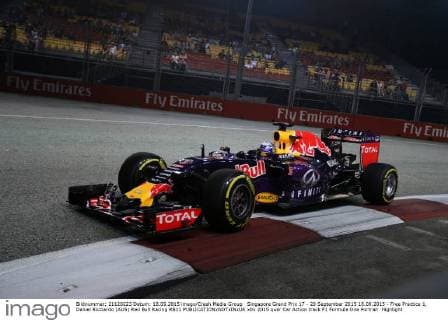 Singapore Grand Prix 17 - 20 September 2015 18.09.2015 - Free Practice 1, Daniel Ricciardo (AUS) Red Bull Racing RB11 