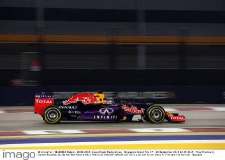 Singapore Grand Prix 17 - 20 September 2015 18.09.2015 - Free Practice 1, Daniel Ricciardo (AUS) Red Bull Racing RB11 