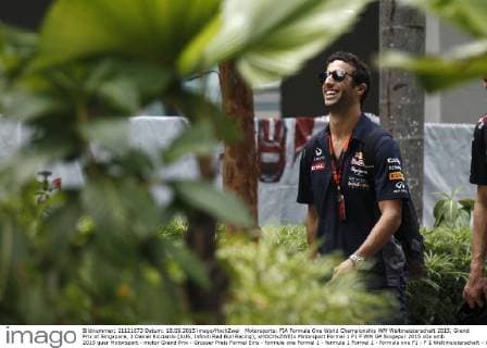 Motorsports: FIA Formula One World Championship WM Weltmeisterschaft 2015, Grand Prix of Singapore, 3 Daniel Ricciardo (AUS, Infiniti Red Bull Racing), xHOCHxZWEIx