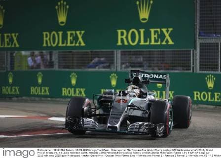 Motorsports: FIA Formula One World Championship WM Weltmeisterschaft 2015, Grand Prix of Singapore, 44 Lewis Hamilton (GBR, Mercedes AMG Petronas Formula One Team), xHOCHxZWEIx