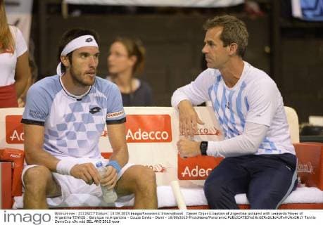 Daniel Organic captain of Argentina pictured with Leonardo Mayer of Argentina TENNIS : Belgique vs Argentine - Coupe Davis - Demi - 18 09 2015 PhotoNews Panoramic 