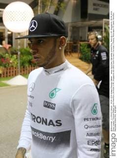 Lewis Hamilton; Mercedes Grand Prix, formula 1 GP, Singapore, 19.09.2015 Photo:mspb Thomas Melzer Lewis Hamilton; formula 1 GP, Singapore