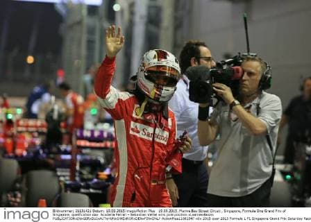 19.09.2015. Marina Bay Street Circuit , Singapore, Formula One Grand Prix of Singapore, qualification day. Scuderia Ferrari - Sebastian Vettel wins pole position xLeannexBoonx  ActionPlus11661947