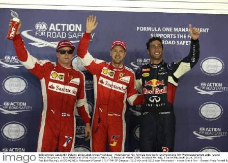 Motorsports: FIA Formula One World Championship WM Weltmeisterschaft 2015, Grand Prix of Singapore, 7 Kimi Raikkonen (FIN, Scuderia Ferrari), 5 Sebastian Vettel (GER, Scuderia Ferrari), 3 Daniel Ricciardo (AUS, Infiniti Red Bull Racing), xHOCHxZWEIx