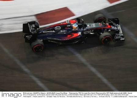 Motorsports: FIA Formula One World Championship WM Weltmeisterschaft 2015, Grand Prix of Singapore, 14 Fernando Alonso (ESP, McLaren Honda), xHOCHxZWEIx