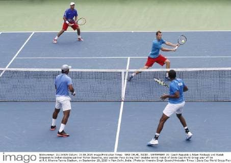 NEW DELHI, INDIA - SEPTEMBER 19: Czech Republic s Adam Pavlasek and Radek Stepanek to Indian doubles partner Rohan Bopanna, and Leander Paes during their doubles tennis match of Davis Cup World Group play-off tie at R.K. Khanna Tennis Stadium, on September 19, 2015 in New Delhi, India. (Photo by Virendra Singh Gosain Hindustan Times ) Davis Cup World Group Play-Off