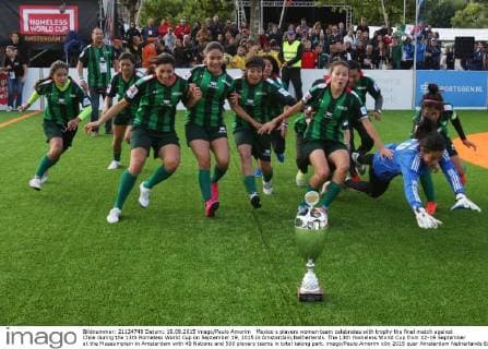 Mexico s players women team celebrates with trophy the final match against Chile during the 13th Homeless World Cup on September 19, 2015 in Amsterdam,Netherlands. The 13th Homeless World Cup from 12-19 September at the Museumplein in Amsterdam with 49 Nations and 500 players teams in total taking part. imago Paulo Amorim