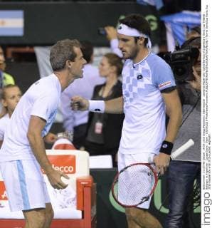 Leonardo Mayer and Carlos Berlocq of Argentina s Davis Cup TENNIS : Belgique vs Argentine - Coupe Davis - Demi - 19 09 2015 PhotoNews Panoramic 