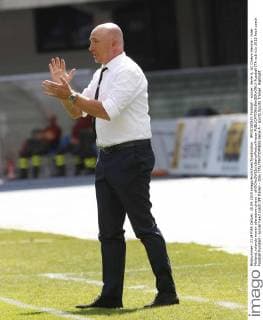 IPP20150920 Football - soccer: Serie A, AC Chievo Verona - Inter Mailand, rolando maran allenatore chievo - xHOCHxZWEIx xItalyxPhotoxPressx 