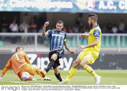 IPP20150920 Football - soccer: Serie A, AC Chievo Verona - Inter Mailand, mauro icardi realizza il gol 1-0 - xHOCHxZWEIx xItalyxPhotoxPressx 