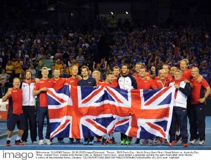 Tennis - 2015 Davis Cup - World Group Semi-Final: Great Britain vs. Australia Day Three . Rubber Four: Singles Andy Murray (GB) vs. Bernard Tomic (Aus). Great Britain s celebrate winning the semi-finals after Andy Murray s victory at the Emirates Arena, Glasgow. COLORSPORT JANE BARLOW 