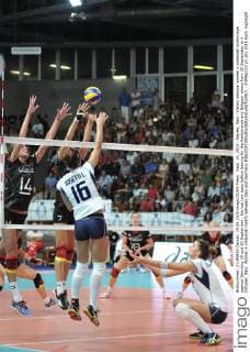Sept. 19, 2015 - Naples, Italy - Italian national women s volleyball scrimmage against Germany 19 and 20 September , the last two tests before leaving for the Netherlands and Belgium where from 26 September to 4 October. Italy: Women s volleyball match between Italy and Germany - ZUMAp133