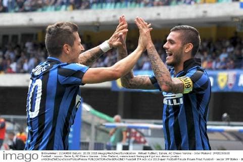 Aktuell Fußball, Italien, AC Chievo Verona - Inter Mailand IPP20150920 Football - soccer: Serie A, AC Chievo Verona - Inter Mailand, mauro icardi festeggia il gol con stevan jovetic - xHOCHxZWEIx xItalyxPhotoxPressx 
