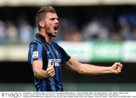 Aktuell Fußball, Italien, AC Chievo Verona - Inter Mailand IPP20150920 Football - soccer: Serie A, AC Chievo Verona - Inter Mailand, davide santon festeggia la vittoria - xHOCHxZWEIx xItalyxPhotoxPressx 
