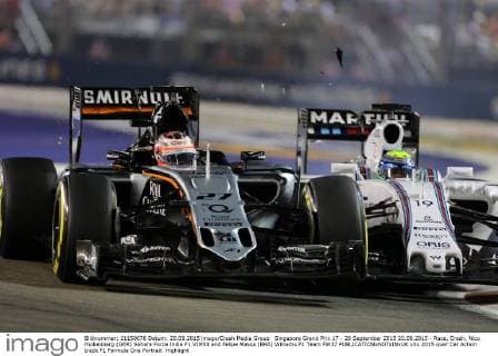 Singapore Grand Prix 17 - 20 September 2015 20.09.2015 - Race, Crash, Nico Hulkenberg (GER) Sahara Force India F1 VJM08 and Felipe Massa (BRA) Williams F1 Team FW37 