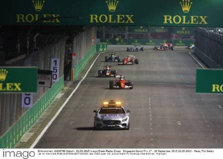 Singapore Grand Prix 17 - 20 September 2015 20.09.2015 - Race, The Safety car on the track 