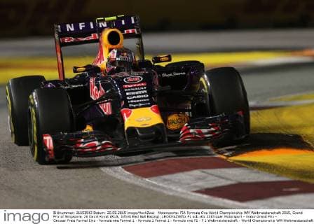 Motorsports: FIA Formula One World Championship WM Weltmeisterschaft 2015, Grand Prix of Singapore, 26 Daniil Kvyat (RUS, Infiniti Red Bull Racing), xHOCHxZWEIx