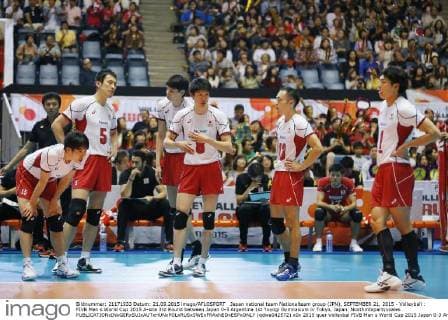 Japan national team Nationalteam group (JPN), SEPTEMBER 21, 2015 - Volleyball : FIVB Men s World Cup 2015 A-site 3rd Round between Japan 0-3 Argentina 1st Yoyogi Gymnasium in Tokyo, Japan. Noxthirdxpartyxsales  (qdwa042572)
