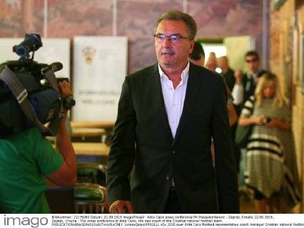 Ante Cacic press conference PK Pressekonferenz - Zagreb, Croatia 22.09.2015., Zagreb, Croatia - The press conference of Ante Cacic, the new coach of the Croatian national football team.  JuricaxGaloic PIXSELL