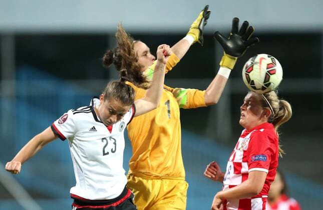 Qualification for UEFA Women s EURO 2017, Croatia - Germany 22.09.2015., Zagreb, Croatia - Qualification for UEFA Women s EURO 2017, group 5, Croatia - Germany. Doris Bacic, Sara Dabritz.  SanjinxStrukic PIXSELL