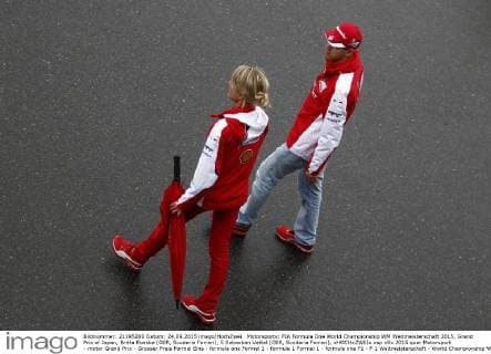 Motorsports: FIA Formula One World Championship WM Weltmeisterschaft 2015, Grand Prix of Japan, Britta Roeske (GER, Scuderia Ferrari), 5 Sebastian Vettel (GER, Scuderia Ferrari), xHOCHxZWEIx